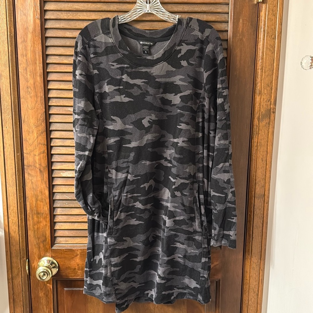 Athleta Sweatshirt dress - Tall sizing